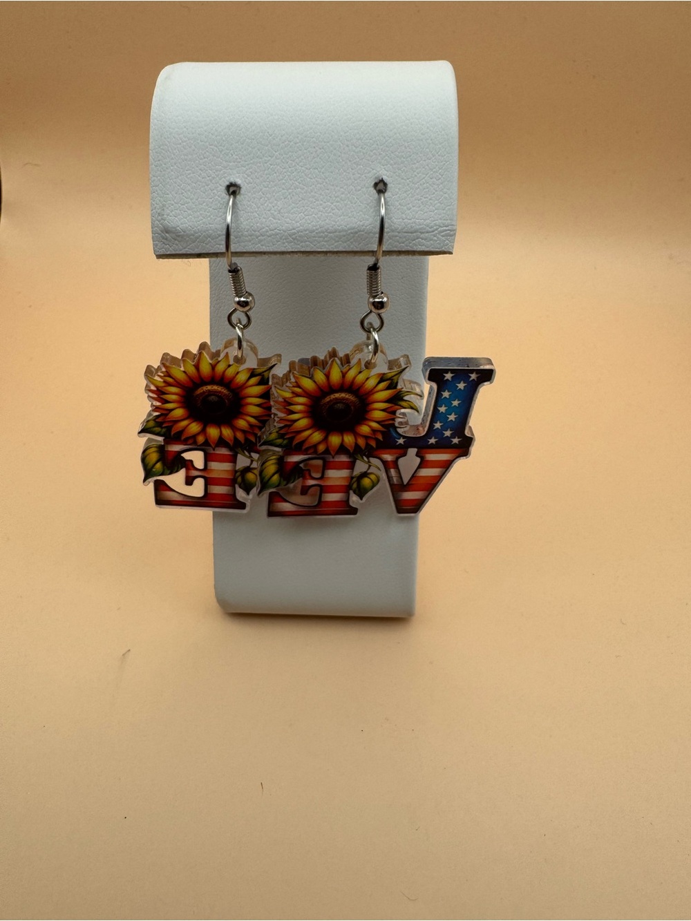 Sunflower USA Flag Drop Earrings - Floral Patriotic Women Accessories